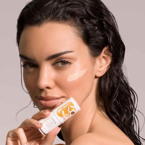 Stick solare viso colorato SPF 50+